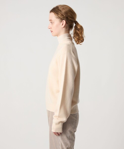 Steven Alan（スティーブンアラン）の「＜Steven Alan＞ウール カシミヤ プルオーバーニット（ニット/セーター・レディース・ブラック/オフホワイト/コバルトブルー/ベージュ・FREE）」の11枚目の写真