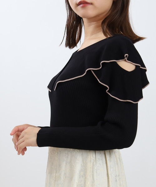 ASTORIA ODIER(アストリアオディール)の「オープンショルダーラッフルニット(ニット/セーター・レディース・チャコールグレー/ブラック/ワイン/ピンク・MEDIUM)」の11枚目の写真