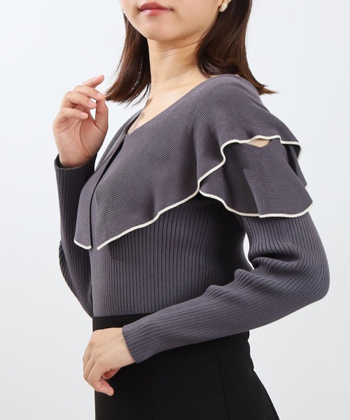 ASTORIA ODIER(アストリアオディール)の「オープンショルダーラッフルニット(ニット/セーター・レディース・チャコールグレー/ブラック/ワイン/ピンク・MEDIUM)」の21枚目の写真