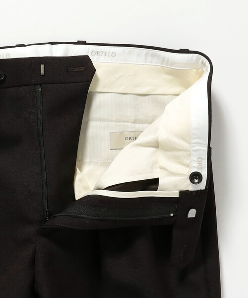 BEAMS F(ビームスエフ)の「【別注】ORTELO / ウール フレスコ 2プリーツ ワイドスラックス(その他パンツ・メンズ・ダークブラウン・50/46/44/48)」の6枚目の写真