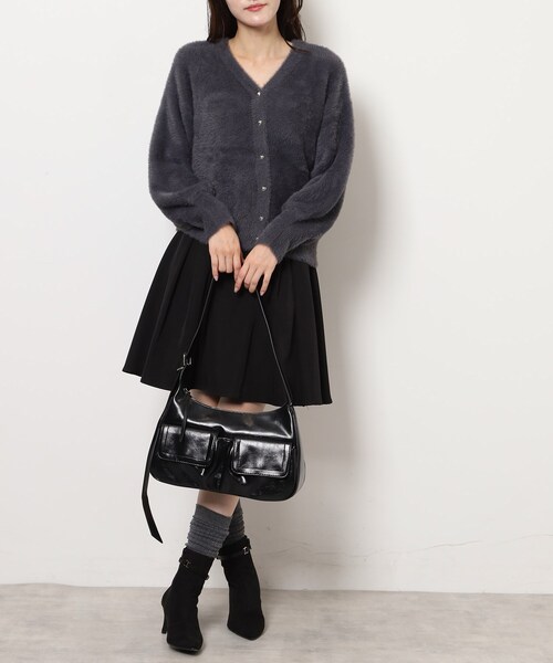 Ober Tashe（オーバータッシェ）の「フロントポケットショルダーバッグ（ショルダーバッグ・レディース・レッド系1/ブラック/キャメル・FREE）」の6枚目の写真