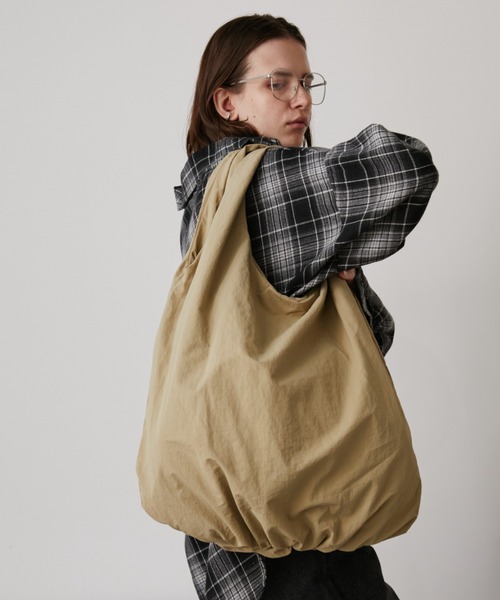 Auntie Rosa Holiday（アンティローザホリデー）の「サークルトートバッグ（トートバッグ・レディース・ブラック/ベージュ・FREE）」の9枚目の写真