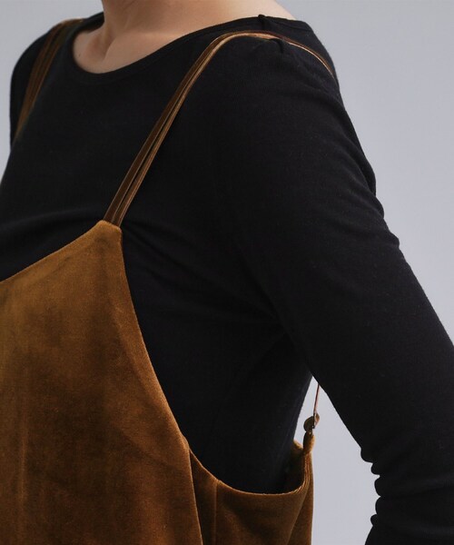 OPAQUE.CLIP（オペークドットクリップ）の「【es】ベロアサロペット【洗濯機OK】（サロペット/オーバーオール・レディース・ブラック/ダークブラウン・36/38）」の6枚目の写真