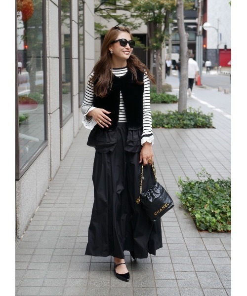 フリルドッキングファーベスト（その他アウター）｜BeBeoD（べベッド