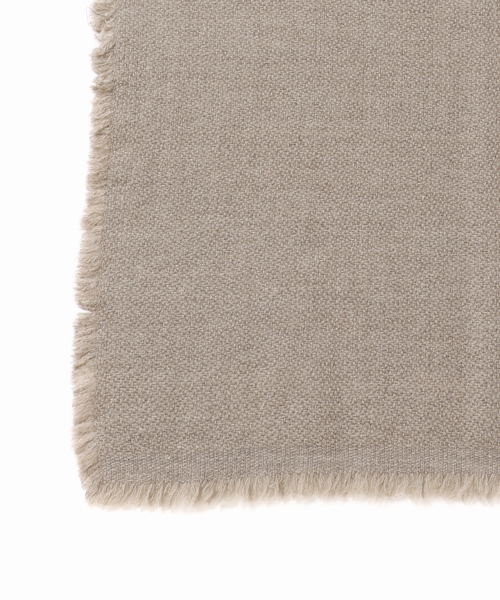 IENA（イエナ）の「NIMNIMDUAI/ニムニムデュアイ PASHMINA WOOL PLANE STOLE ストール 276（ストール/ショール・レディース・ライトグレー/ブラウン/レッド/キャメル・FREE）」の7枚目の写真