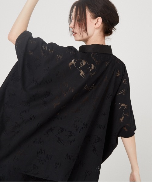 BEDSIDEDRAMA(ベットサイドドラマ)の「Dancing Lace poncho shirt(シャツワンピース・レディース・ホワイト/ブラック・2)」の1枚目の写真