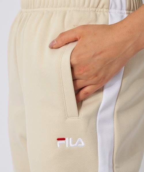 FILA GOLF(フィラゴルフ )の「裏起毛ブリスターロングパンツ(その他パンツ・レディース・ブラック/チャコールグレー/オフホワイト/グレー×サックスブルー/ネイビー・LARGE/X-LARGE/MEDIUM)」の13枚目の写真
