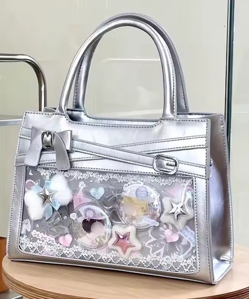 VIBGYOR(ヴィブジョー)の「oshipic/推し活ハンドバッグ/リボンデザイン2wayバッグ S0005(ハンドバッグ・レディース・ブルー/シルバー/ホワイト/ピンク/パープル・FREE)」の5枚目の写真