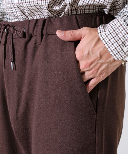 GLOSTER（グロスター）の「【セットアップ対応】両面起毛ストレッチイージーパンツ（その他パンツ・メンズ・ダークブラウン/ライトグレー/ネイビー/ブラック/グレイッシュベージュ・S/M/L/XL）」の17枚目の写真