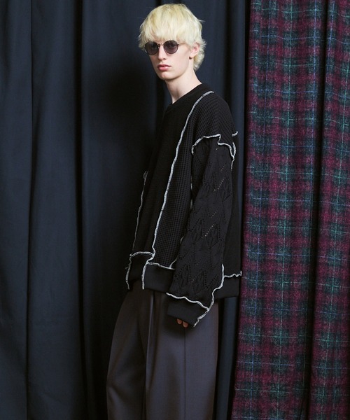 MAISON SPECIAL(メゾンスペシャル)の「《UNISEX》Sweat Docking Mellow Knit/スウェットドッキングメロウニット【MAISON SPECIAL/メゾンスペシャル】(ニット/セーター・メンズ・ネイビー/ブラック・2/1/0)」の9枚目の写真