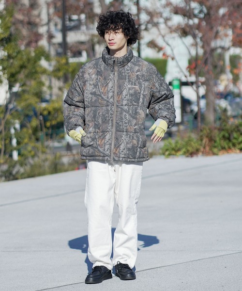 BEN DAVIS（ベンデイビス）の「【BEN DAVIS/ベンデイビス】ナイロンパファージャケット ノームコア 防寒 軽量（ナイロンジャケット・メンズ・グレー/アイボリー/ブラック・X-LARGE/LARGE/MEDIUM）」の21枚目の写真