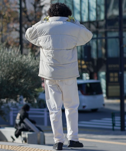 BEN DAVIS（ベンデイビス）の「【BEN DAVIS/ベンデイビス】ナイロンパファージャケット ノームコア 防寒 軽量（ナイロンジャケット・メンズ・グレー/アイボリー/ブラック・X-LARGE/LARGE/MEDIUM）」の4枚目の写真