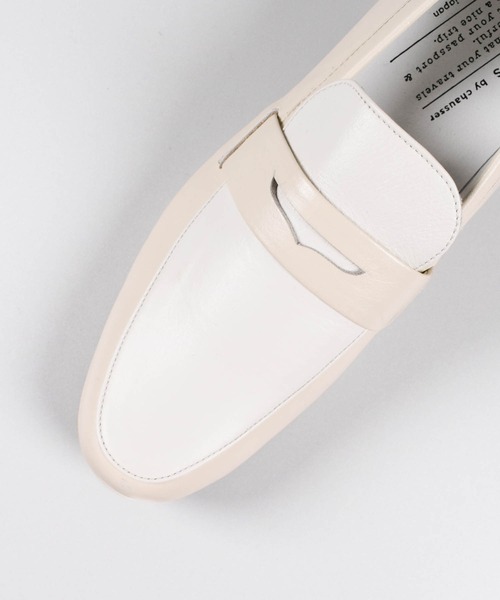 chausser(ショセ)の「【KS】【TRAVEL SHOES by chausser/トラベルシューズバイショセ】レザー ローファー(ローファー・レディース・アイボリー・36/37/38)」の3枚目の写真