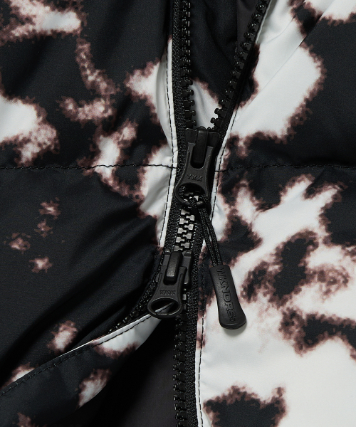 WKNDRS(ウィーキャンドース)の「G-LOGO PUFFER JK (FLOWER)(ダウンジャケット/コート・レディース・その他・MEDIUM/LARGE/X-LARGE)」の4枚目の写真