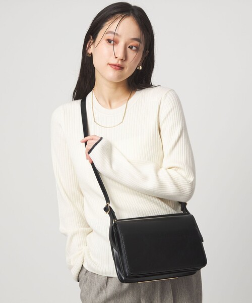 green label relaxing（グリーンレーベルリラクシング）の「2WAY ダブルフラップ ポシェット バッグ（ハンドバッグ・レディース・ブラック/ライトブルー・FREE）」の4枚目の写真