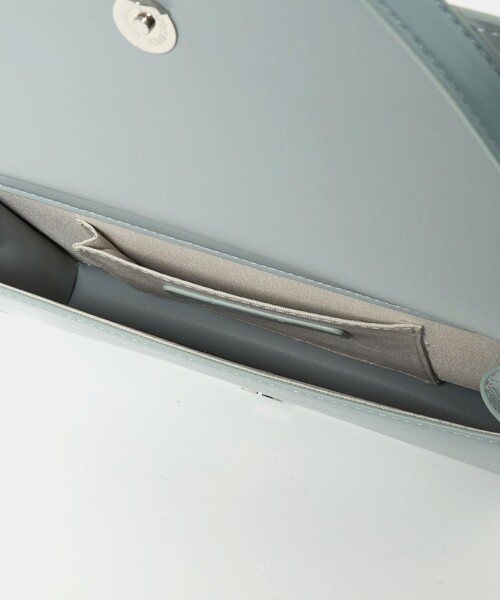 green label relaxing（グリーンレーベルリラクシング）の「2WAY ダブルフラップ ポシェット バッグ（ハンドバッグ・レディース・ブラック/ライトブルー・FREE）」の15枚目の写真