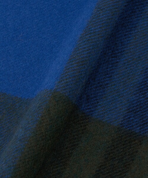 Joshua Ellis（ジョシュアエリス）の「【別注】＜Joshua Ellis＞ブラックウォッチ マフラー（マフラー・メンズ・レッド/ロイヤルブルー・FREE）」の4枚目の写真