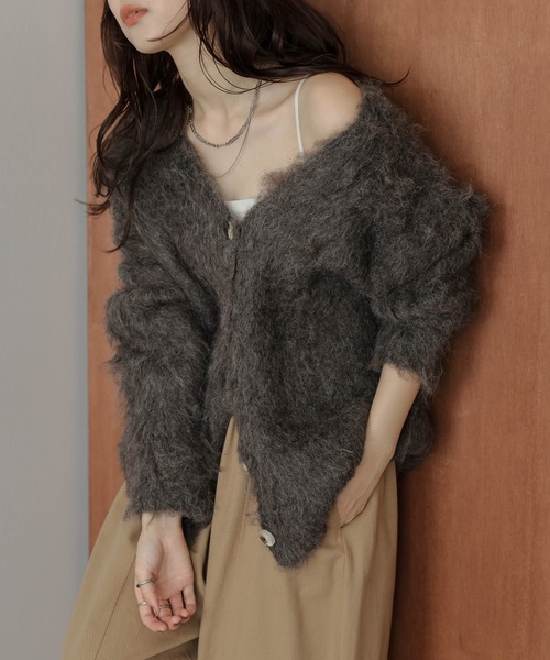 AMELY(エミリー)の「ルーズシャギー ニットカーディガン(カーディガン/ボレロ・レディース・グレー/ブラック/アイボリー/ブラウン/ピンク/グリーン/オレンジ・フリー)」の4枚目の写真