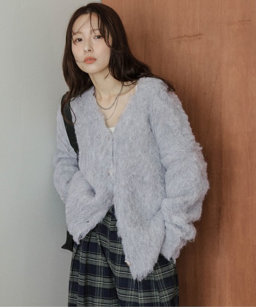 AMELY(エミリー)の「ルーズシャギー ニットカーディガン(カーディガン/ボレロ・レディース・グレー/ブラック/アイボリー/ブラウン/ピンク/グリーン/オレンジ・フリー)」の1枚目の写真