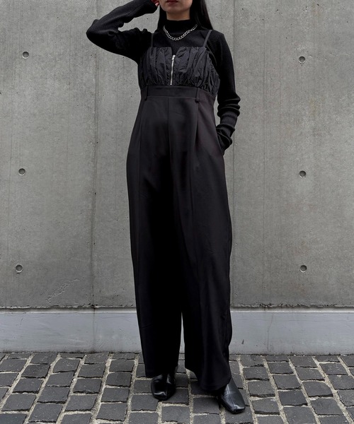 &g'aime（アンジェム）の「【&ｇ'aime 】ギャザー切替オールインワン　Gathered Switch All-in-One（サロペット/オーバーオール・レディース・ブラック/チャコールグレー・FREE）」の2枚目の写真