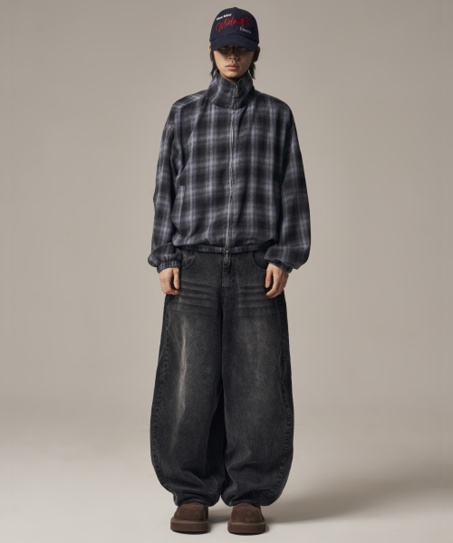 IDWS(アイドンワナセル)の「Viego Corduroy Balloon Pants Black(その他パンツ・レディース・その他・0/1/2)」の10枚目の写真