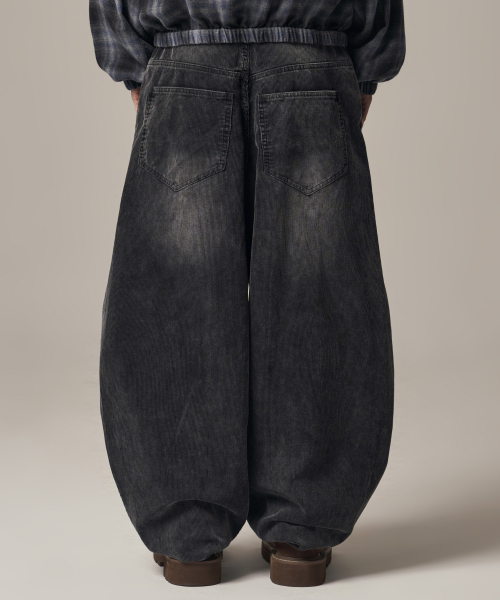 IDWS(アイドンワナセル)の「Viego Corduroy Balloon Pants Black(その他パンツ・レディース・その他・0/1/2)」の15枚目の写真