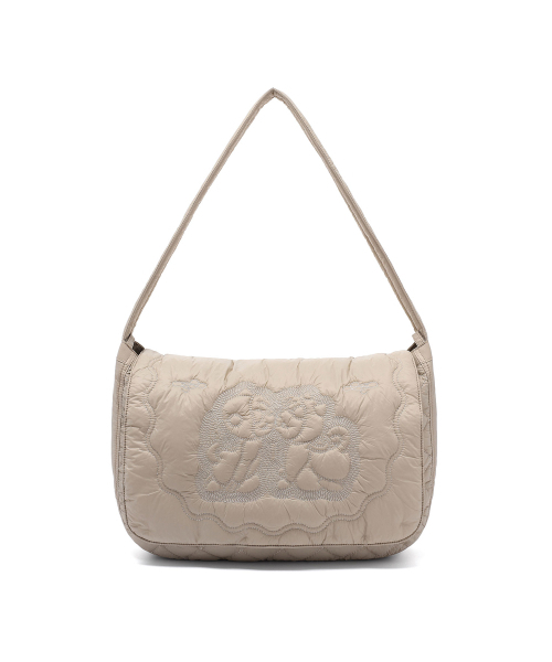 NICE GHOST CLUB(ナイスゴーストクラブ)の「STITCH PUFFER ANGELS CROSSBAG_BEIGE(NG2FFUAB41A)(メッセンジャーバッグ・レディース・ベージュ・F)」の1枚目の写真