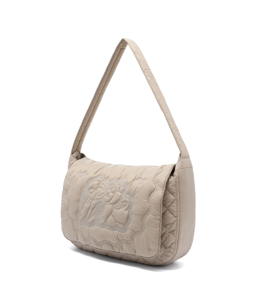 NICE GHOST CLUB(ナイスゴーストクラブ)の「STITCH PUFFER ANGELS CROSSBAG_BEIGE(NG2FFUAB41A)(メッセンジャーバッグ・レディース・ベージュ・F)」の2枚目の写真