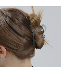 DIEUAMOUR（ディユーアモール）の「クロスムードグリッターヘアクリップ（ヘアピン）」