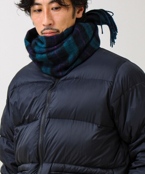 GLOSTER（グロスター）の「【カシミヤブレンド】ウールリバーシブルチェックマフラー（マフラー・メンズ・レッド系その他/ブルー系その他/グリーン系その他/ブルー系その他6/グレー系その他/ブルー系その他7/ブラック系その他/ブルー系その他5・FREE）」の5枚目の写真