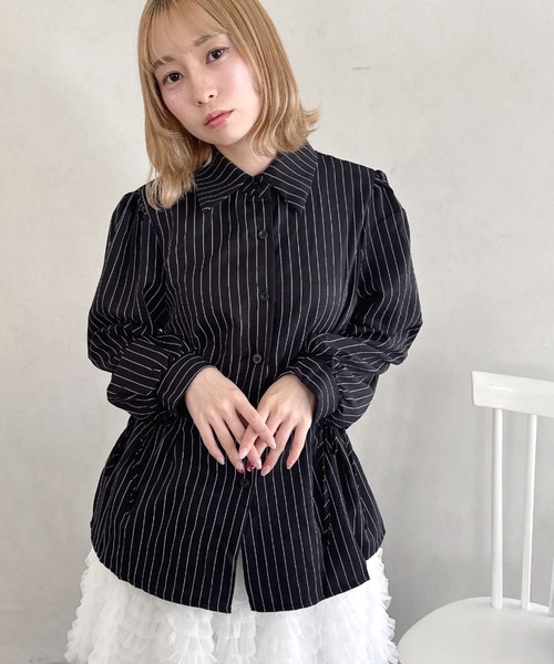 Loueme（ルエム）の「サイドリボンストライプシャツ（シャツ/ブラウス・レディース・ライトブルー/ブラック/ホワイト/ピンク・FREE）」の3枚目の写真