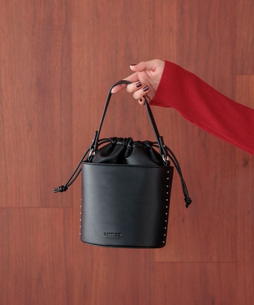 BAYFLOW（ベイフロー）の「[巾着単体でも使える]セパレート巾着バケツバッグ（ハンドバッグ・レディース・ブラック/キャメル・FREE）」の2枚目の写真
