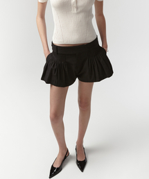 EAN JO（イアンジョー）の「PLEATED GURKHA LOW WAIST SHORTS (BLACK)（その他パンツ）」