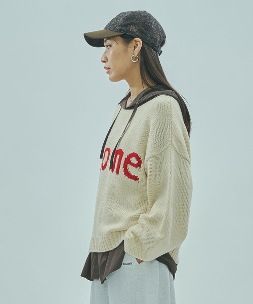 ROSE BUD(ローズバッド)の「MESSAGE LOGO JACQUARD KNIT(ニット/セーター・レディース・ブラウン/オフホワイト・ONE SIZE)」の4枚目の写真