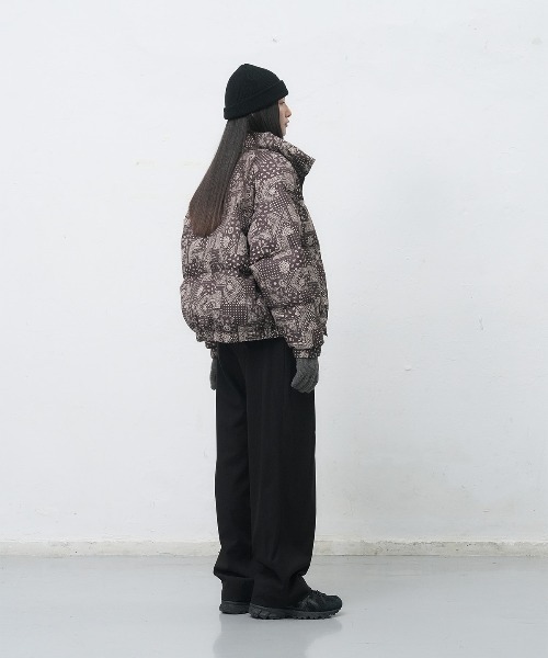 GENERAL IDEA(ジェネラルアイデア)の「air mix paisley puffer エアミックスペイズリー中綿ジャケット(ブルゾン・レディース・カーキ/ブラック/ダークブラウン・L/M/S)」の7枚目の写真