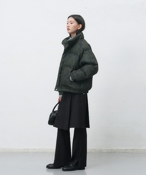 GENERAL IDEA(ジェネラルアイデア)の「air mix paisley puffer エアミックスペイズリー中綿ジャケット(ブルゾン・レディース・カーキ/ブラック/ダークブラウン・L/M/S)」の19枚目の写真