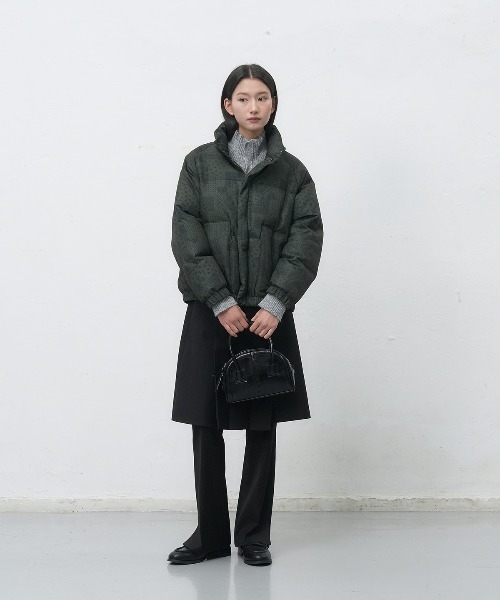 GENERAL IDEA(ジェネラルアイデア)の「air mix paisley puffer エアミックスペイズリー中綿ジャケット(ブルゾン・レディース・カーキ/ブラック/ダークブラウン・L/M/S)」の17枚目の写真