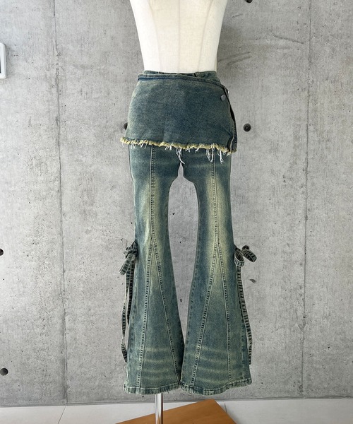GLAMOROUS JANE(グラマラスジェーン)の「サイドリボンデニムフレアパンツ(デニムパンツ・レディース・ブルー・L/M/S)」の9枚目の写真