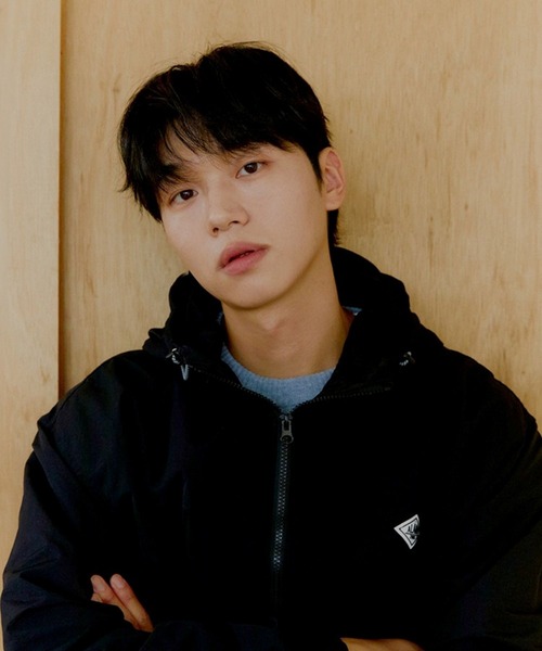 ALAND（エーランド）の「【UNISEX】ALAND／ウインドブレーカージャケット（ナイロンジャケット・レディース・ブラック/チャコール・MEDIUM/LARGE）」の5枚目の写真