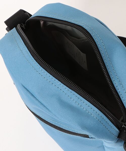 KELTY(ケルティ)の「軽くて扱いやすい【KELTY】ES MINI VERTICAL SHOULDER ミニショルダーバッグ 縦型(ショルダーバッグ・レディース・マスタード/ネイビー/ベージュ/ブラック系/アニマル/スカイブルー/オリーブ/ブラウン系/ブラック/ホワイト系/セージグリーン/レオパード/タン・ONE SIZE)」の16枚目の写真
