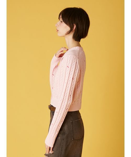 FURFUR（ファーファー）の「フラワー刺繍ケーブルカーディガン（カーディガン/ボレロ・レディース・ブラック/ホワイト/ピンク・F）」の10枚目の写真