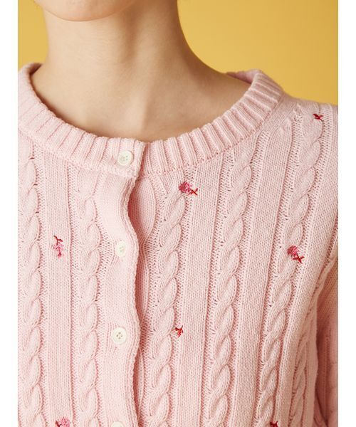 FURFUR（ファーファー）の「フラワー刺繍ケーブルカーディガン（カーディガン/ボレロ・レディース・ブラック/ホワイト/ピンク・F）」の11枚目の写真