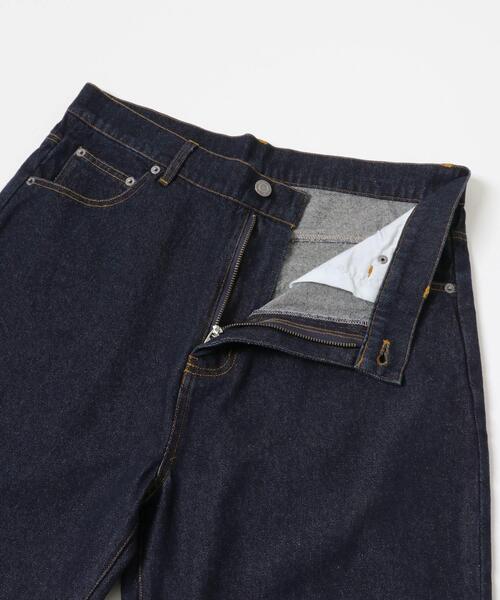 ITEMS URBANRESEARCH（アイテムズ アーバンリサーチ）の「5-pocket DENIM PANTS（デニムパンツ・メンズ・ブラック/ブルー/インディゴブルー・MEDIUM/LARGE）」の18枚目の写真