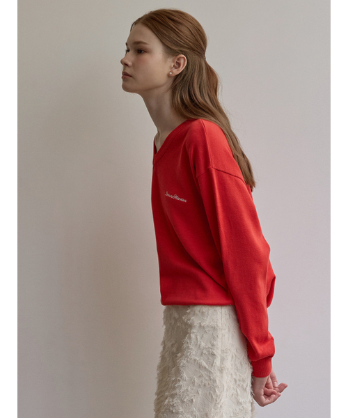 BEMUSE MANSION（ビミューズマンション）の「Bemuse V-neck knit - Red（ニット/セーター・レディース・その他・FREE）」の2枚目の写真