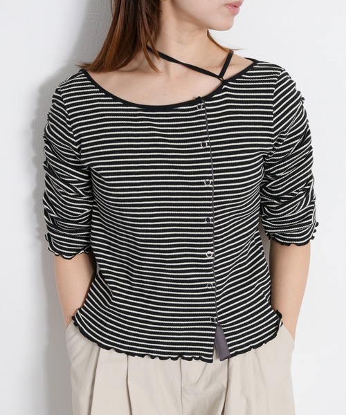 cepo(セポ)の「袖ギャザーアシメデザインカーディガン(Tシャツ/カットソー・レディース・ブラック系その他/ホワイト系その他・M)」の2枚目の写真