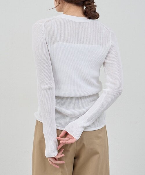 SHENERY（シーナリー）の「ヘンリーネックレイヤードニット（ニット/セーター・レディース・グレー/オフホワイト/イエロー・FREE）」の10枚目の写真