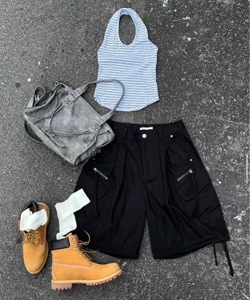 DIAVEL(ディアベル)の「【3色展開】バイカーデザインバッグ レースアップ×バックル /2WAYトートバッグ(ショルダー付き)(トートバッグ・レディース・ブラック/グレー/ピンク・F)」の12枚目の写真