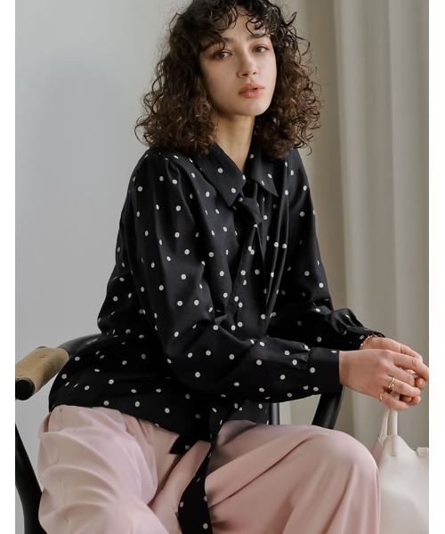 Re:EDIT（リエディ）の「[2026S/S PRE ORDER]マルチウェイドットor無地リボンタイ付きシアーシャツ（シャツ/ブラウス・レディース・ホワイト系その他/ホワイト/イエロー/ブラック系その他/ブラック・LARGE/MEDIUM）」の19枚目の写真