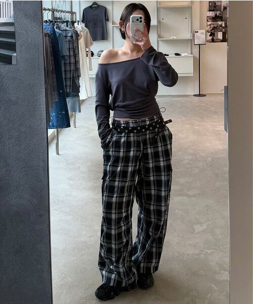 DIAGONAL(ダイアゴナル)の「LOOSE SHIRRING TOP (charcoal)(Tシャツ/カットソー・レディース・その他・FREE)」の7枚目の写真
