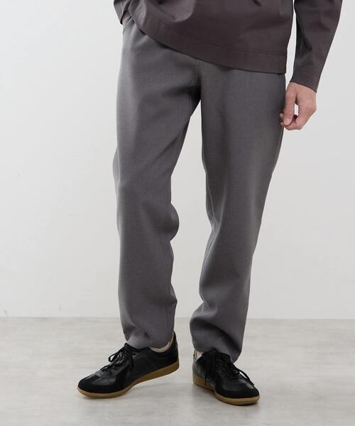 MEN'S MELROSE(メンズメルローズ)の「ストレッチダブルクロス リラックステーパードパンツ(その他パンツ・メンズ・ベージュ/グレー/ブラック・2/3/4)」の22枚目の写真